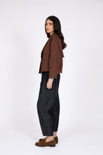 Load image into Gallery viewer, MARLOW UNITY SHORT TRENCH JAVA
