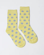 Load image into Gallery viewer, KATHRYN WILSON PETAL SOCKS YELLOW/CORNFLOWER
