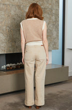 Load image into Gallery viewer, NEW LONDON VICTORY JEAN OAT
