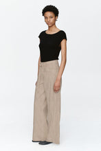 Load image into Gallery viewer, MARLE TIE CURVE SEAM JEAN CHAI
