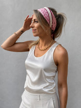 Load image into Gallery viewer, DARK HAMPTON THE WILKINSON PETITE SILK SCARF
