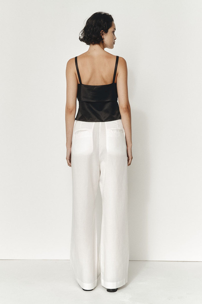 MARLE ALMA TOP BLACK – Ruby Rose Te Awamutu