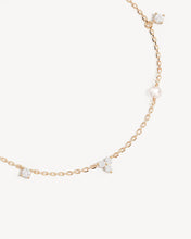 Load image into Gallery viewer, BY CHARLOTTE GOLD MOONLIT BLOOM PEARL BRACELET

