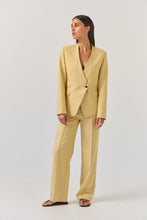 Load image into Gallery viewer, TUESDAY BASE PANT BUTTER
