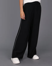 Load image into Gallery viewer, STORM CONTRAST WIDE LEG PANT
