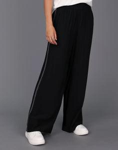 STORM CONTRAST WIDE LEG PANT