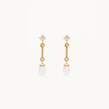 Load image into Gallery viewer, BY CHARLOTTE GOLD EMBRACE STILLNESS PEARL DROP EARRING
