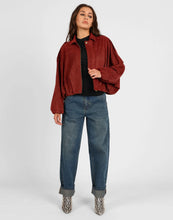 Load image into Gallery viewer, STORM FAUX SUEDE JACKET RUST
