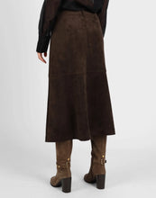Load image into Gallery viewer, STORM FAUX SUEDE MIDI SKIRT CHOCOLATE

