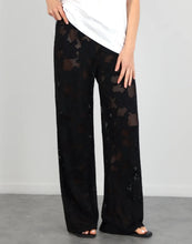 Load image into Gallery viewer, STORM LACE PANT BLACK

