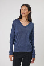Load image into Gallery viewer, MARLOW ALTO MERINO V NECK SPACE
