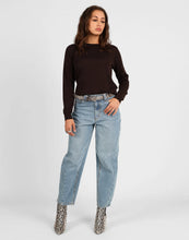 Load image into Gallery viewer, STORM MERINO LONG SLEEVE CLASSIC SWEATER CHOCOLATE
