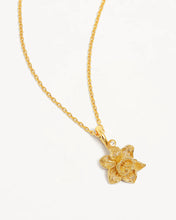 Load image into Gallery viewer, BY CHARLOTTE BIRTH FLOWER NECKLACE- DAFFODIL
