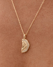 Load image into Gallery viewer, BY CHARLOTTE GOLD TOGETHER WE ARE MAGIC NECKLACE - MY STARS
