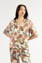 Load image into Gallery viewer, TUESDAY ROWAN TOP CLOUD FLORAL
