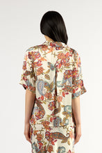 Load image into Gallery viewer, TUESDAY ROWAN TOP CLOUD FLORAL
