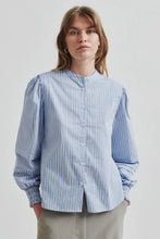 Load image into Gallery viewer, SECOND FEMALE TENBY SHIRT MARINA
