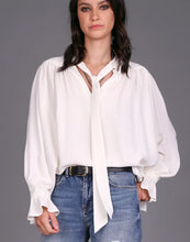 Load image into Gallery viewer, STORM TIE FRONT TOP IVORY
