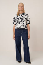 Load image into Gallery viewer, KOWTOW ETCHED TOP

