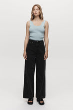 Load image into Gallery viewer, MARLE WIDE LEG JEAN WASHED BLACK
