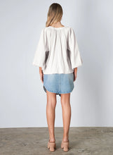 Load image into Gallery viewer, ESMAEE DUNE BLOUSE SAND
