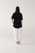 Load image into Gallery viewer, TAYLOR ABSOLVE TEE BLACK
