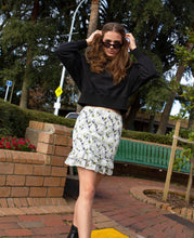 Load image into Gallery viewer, PRE LOVED LEO + BE SKIRT / 8
