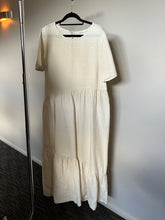 Load image into Gallery viewer, PRE LOVED MARLE DRESS / 12
