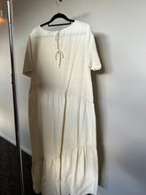 Load image into Gallery viewer, PRE LOVED MARLE DRESS / 12
