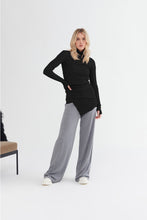 Load image into Gallery viewer, TAYLOR VENEER TUNIC BLACK
