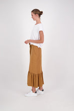 Load image into Gallery viewer, BRIARWOOD MAPLE SKIRT

