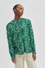 Load image into Gallery viewer, SECOND FEMALE CLOVER BLOUSE GREEN TAMBOURINE
