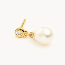Load image into Gallery viewer, BY CHARLOTTE GOLD LUNAR LIGHT STUD EARRING
