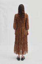Load image into Gallery viewer, SECOND FEMALE NUTMEG DRESS
